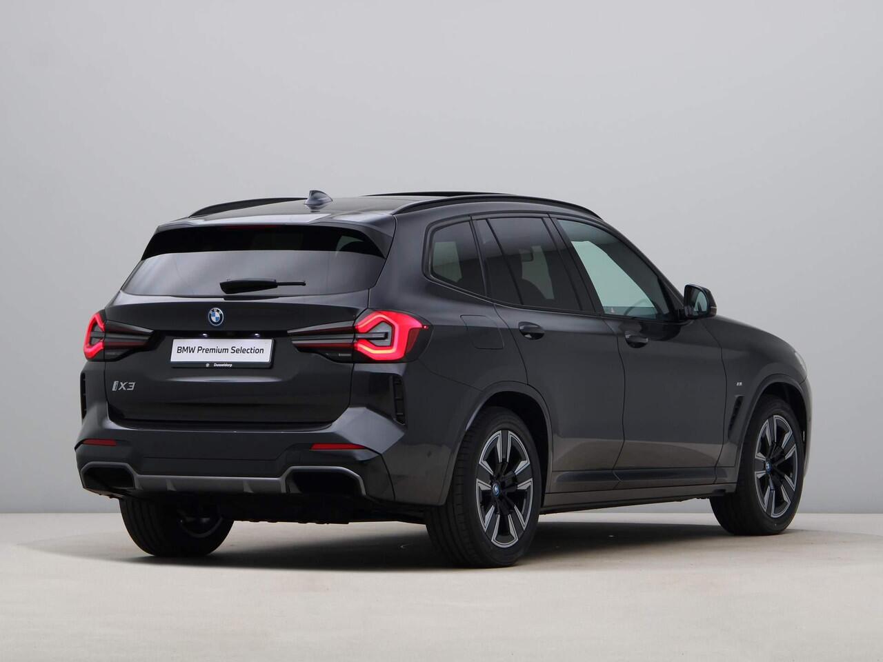 BMW X3 iX3 Executive M-Sportpakket | Panoramadak | Active Cruise Control | Ekris Selection