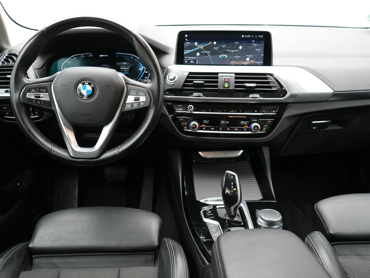 BMW X3 xDrive30e Executive Plug In Hybrid 293pk PHEV | Trekhaak af Fabriek | Head Up | Keyless | Sportstoelen Verwamd | Adaptive LED | Apple Carplay | Navi Full Map | 18"L.M |