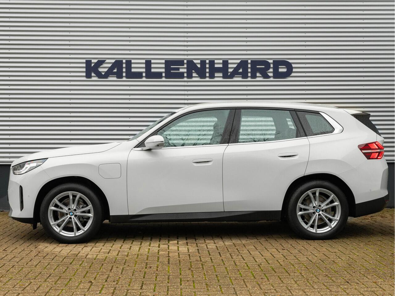 BMW X3 30e xDrive - Trekhaak - Active Cruise - Head-up - 360° Camera