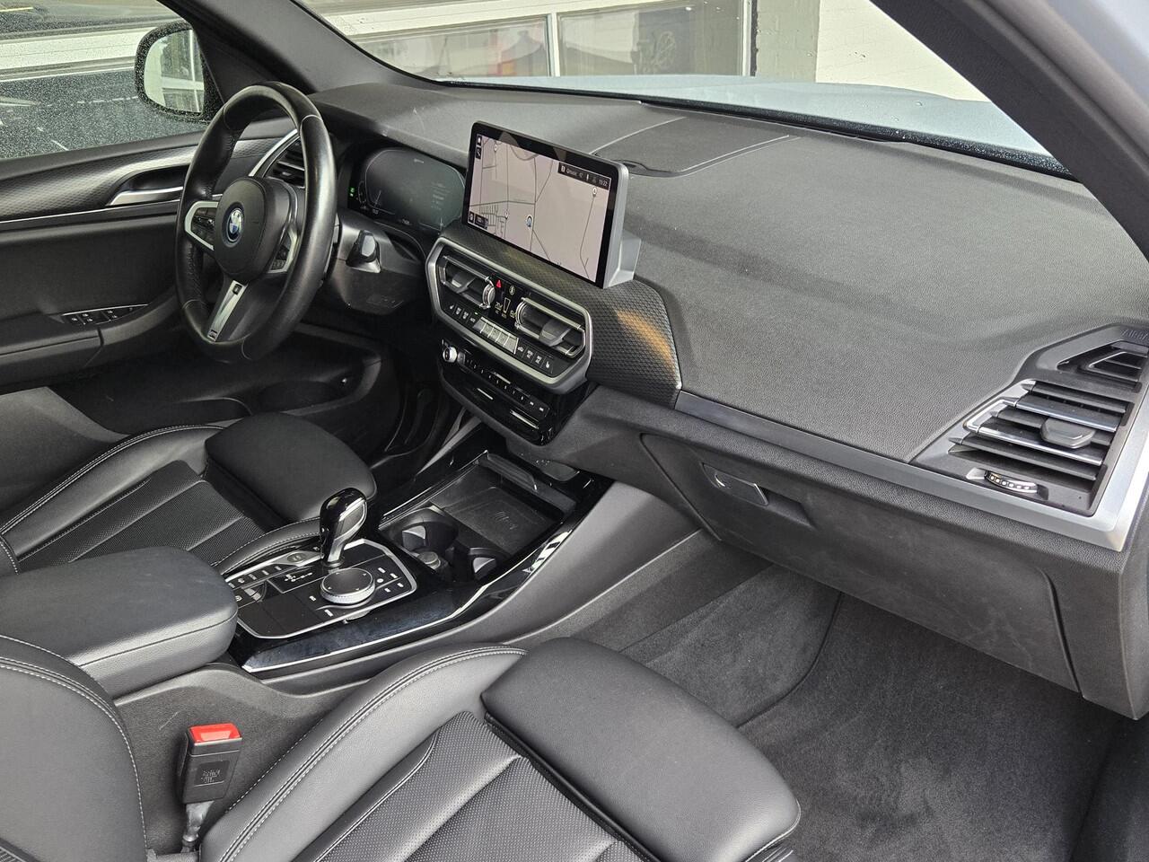 BMW X3 xDrive30e M SPORT | ELEKTR. TREKHAAK | 20 INCH LM VELGEN | CAMERA | BMW LIVE COCKPIT |