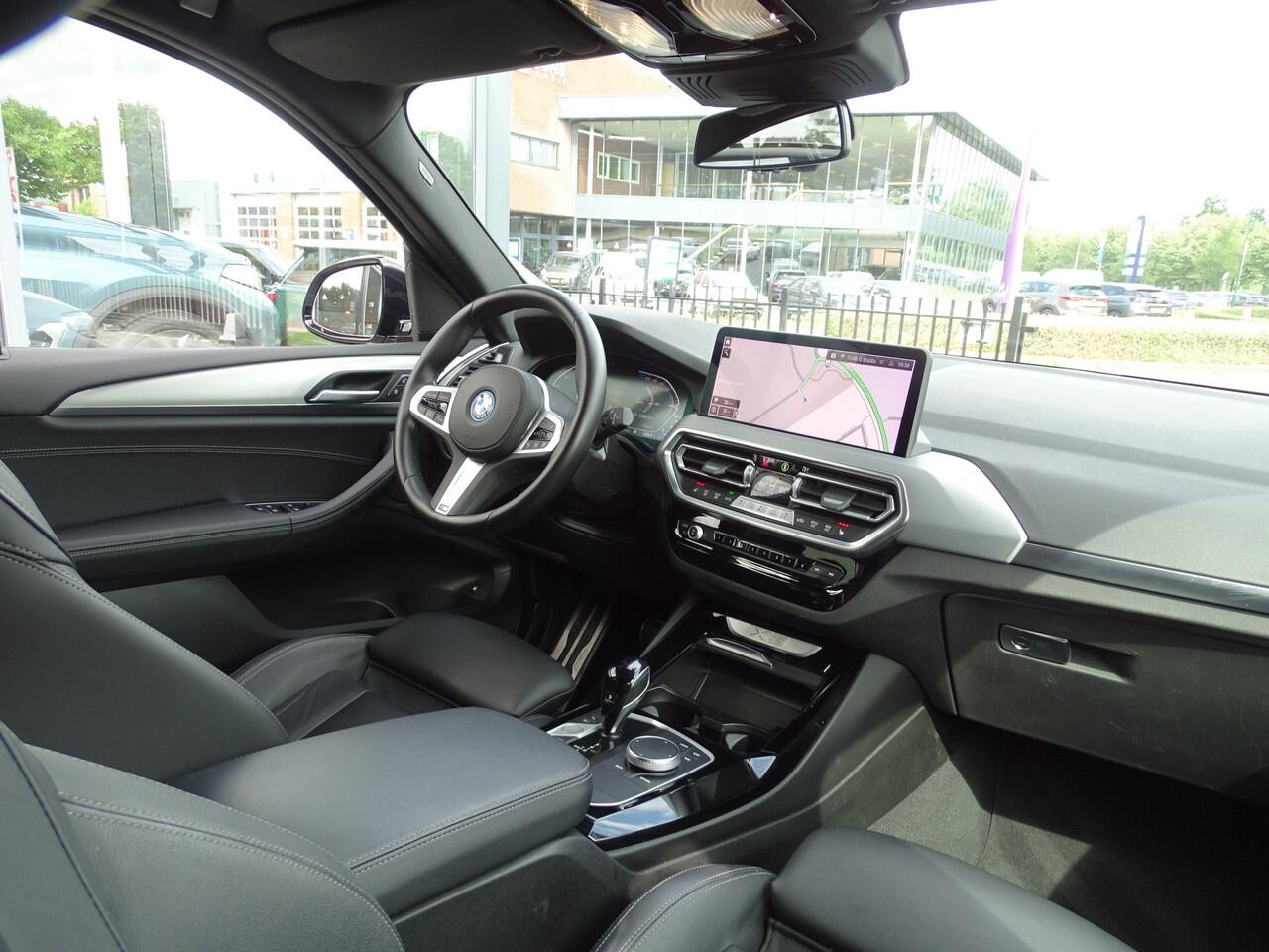 BMW X3 xDrive30e M Sportpakket Elek.Trekhaak Driv.Ass. Laserlicht Head-up HiFi Leder Cockpit.Pro 19" LM Velgen