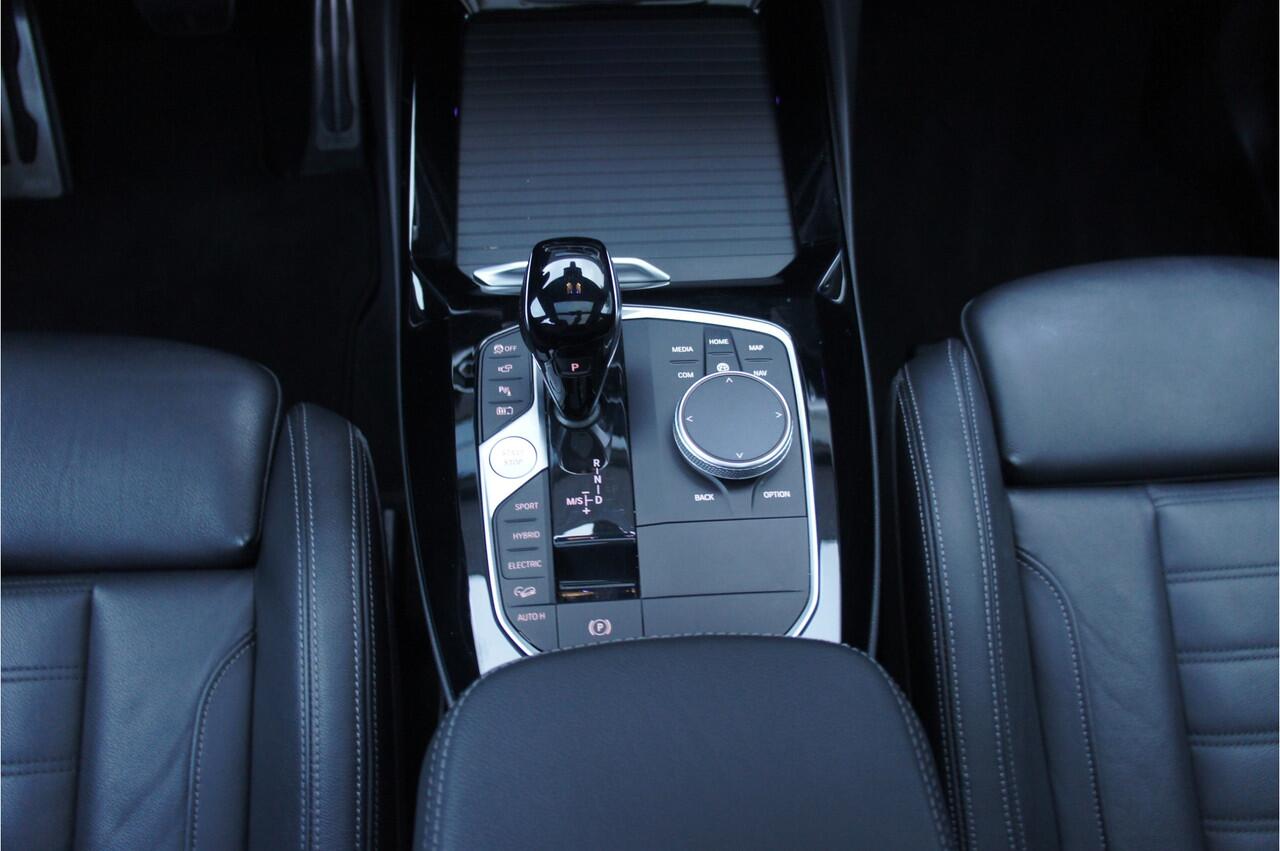 BMW X3 xDrive30e M sportpakket, Panoramadak