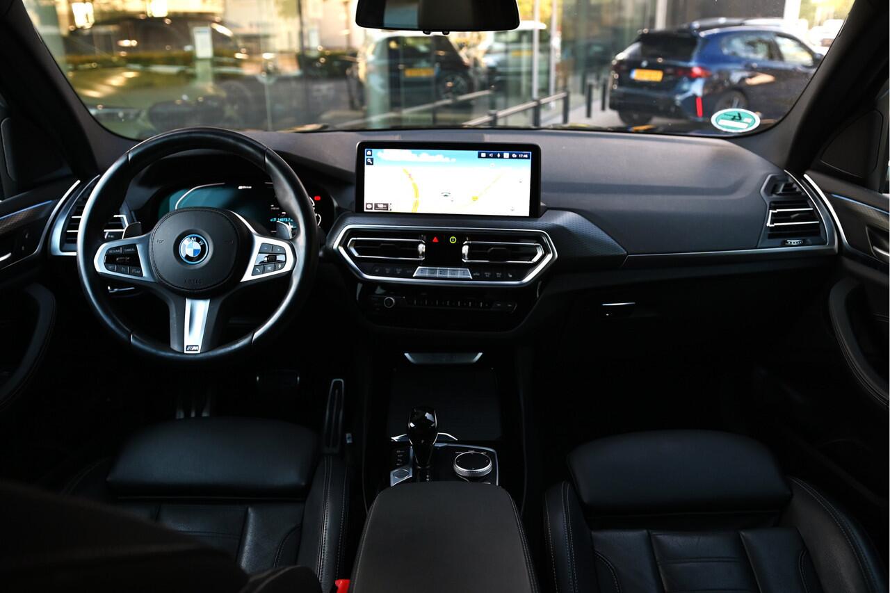 BMW X3 xDrive30e High Executive M Sport Automaat / Sportstoelen / LED / Parking Assistant Plus / Stoelverwarming / Live Cockpit Professional