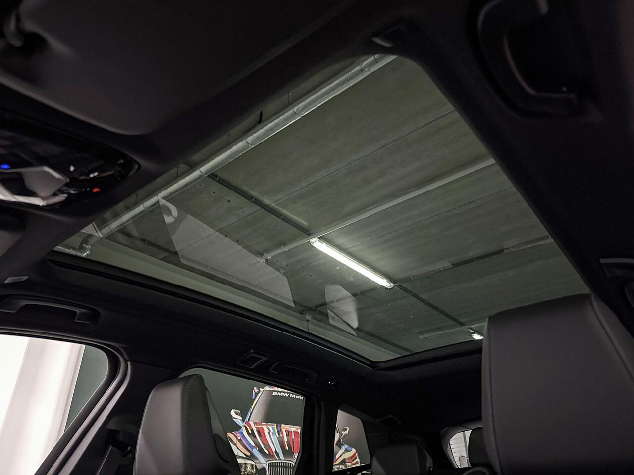 BMW X3 xDrive30e | M-Sport Pro | Premium Pack | Professional Pack | Driving Assistant Plus | Parking Assistant Plus | Harman/Kardon | Panoramadak | Comfort Access | Trekhaak