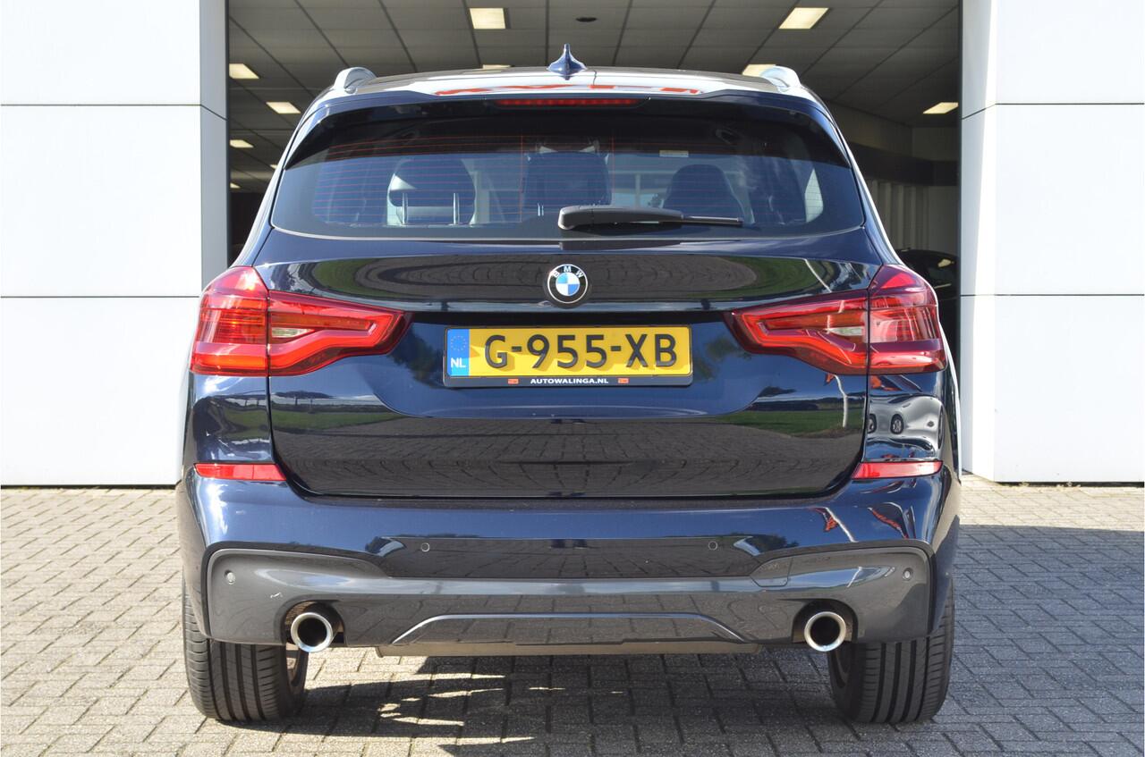 BMW X3 xDrive20i M Sport Adaptive cruise | Virtual cockpit | Elektr a.klep | Zwarte hemel | Carbon zwart | 19'' LMV
