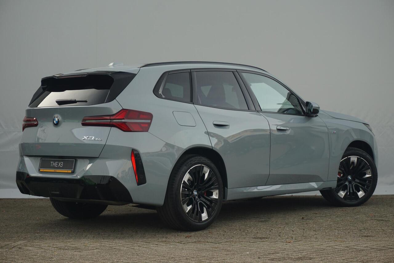 BMW X3 30e xDrive M Sportpakket Pro | Equipment Package Professional | Comfort Pakket