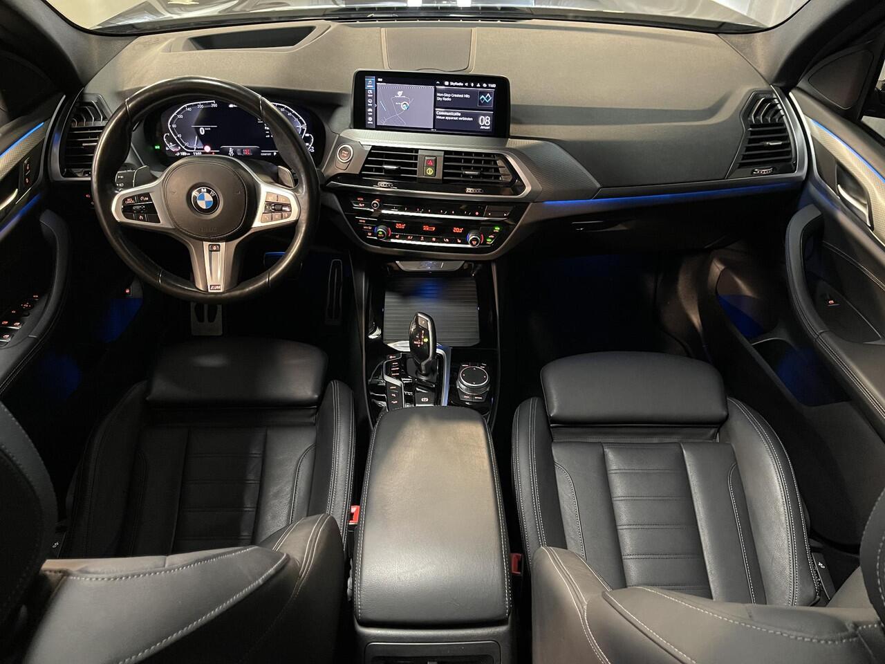 BMW X3 xDrive30e High Executive M Sport 19"/Leder/Panoramadak/Trekhaak/Keyless/Head-up/Stoelverwarming/Sfeerverlichting/Camera/Apple Carplay & Android Auto
