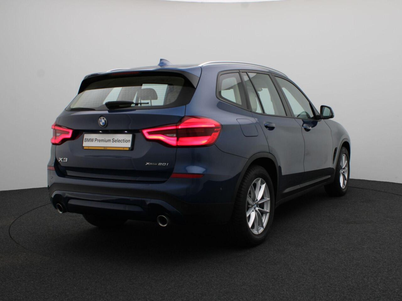BMW X3 xDrive20i High Executive Edition | Driving Assistant Plus | Head-Up Display | Parking Pack | Elek. stoelen | 18"