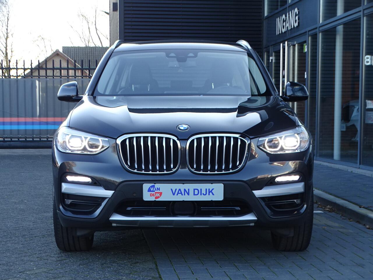 BMW X3 xDrive30e eDrive Exe. X-Line Elek.Trekhaak Adaptief-Cruis Led HiFi Cockpit Pro. 19" LM Velgen