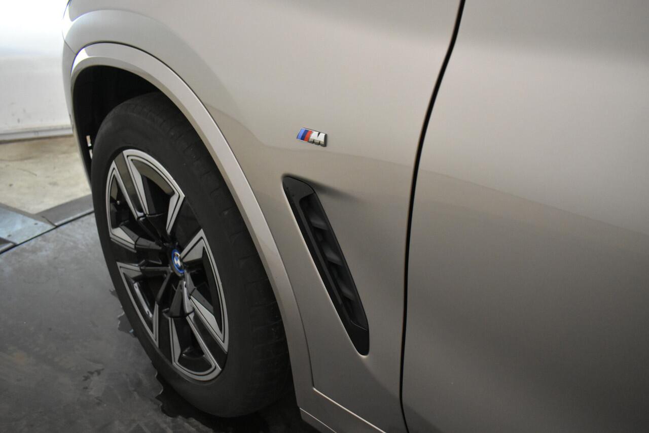 BMW X3 iX3 Executive 80 kWh M-Pakket EL Trekh+aKlep Panodak Camera