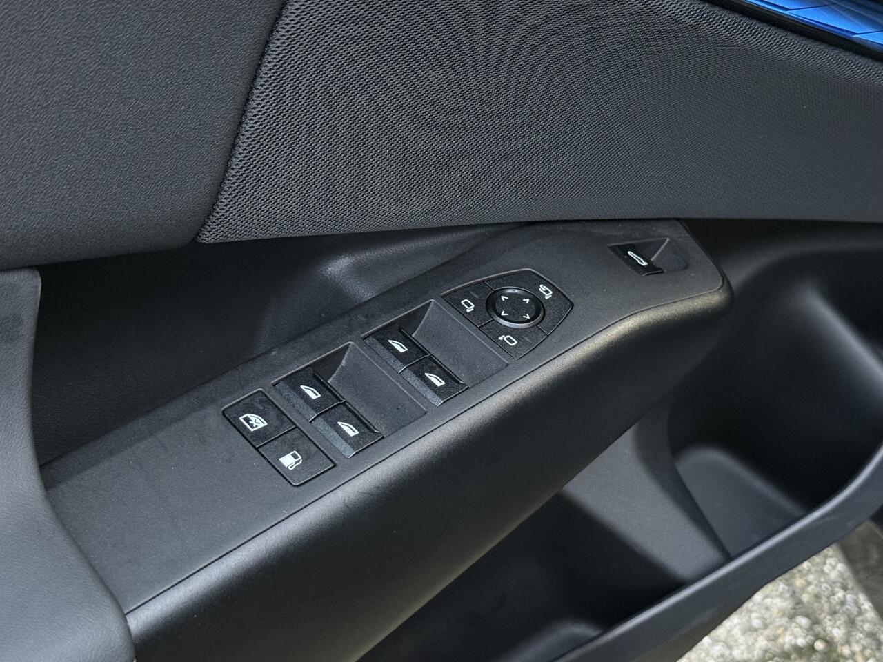 BMW X3 30e xDrive | Panorama | Harman/kardon | Stoel + stuurverw. | Trekhaak | Co Pilot