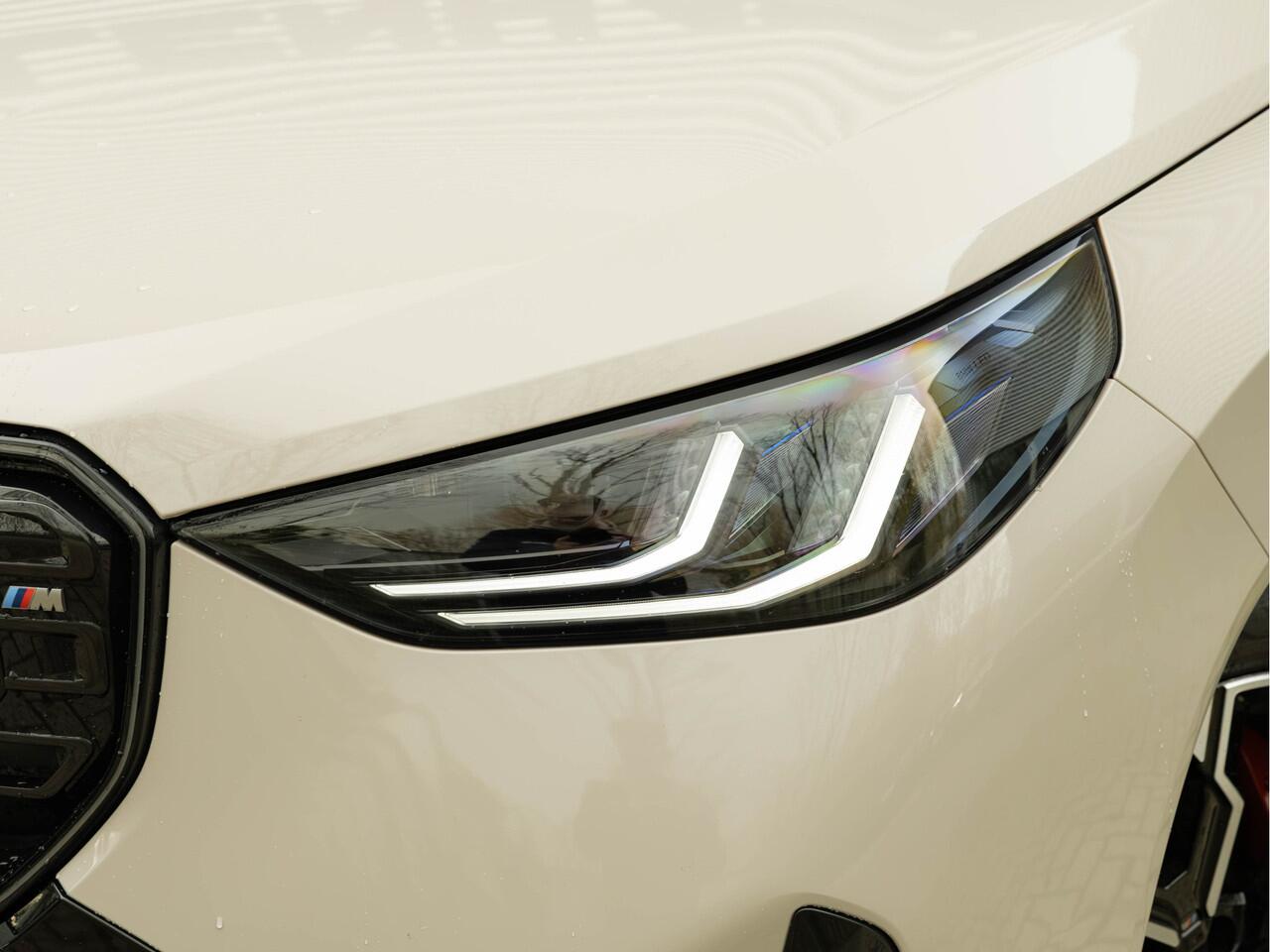 BMW X3 M50 - M-Sport Pro - Pano - Harman Kardon - Stoelventilatie - Iconic Glow