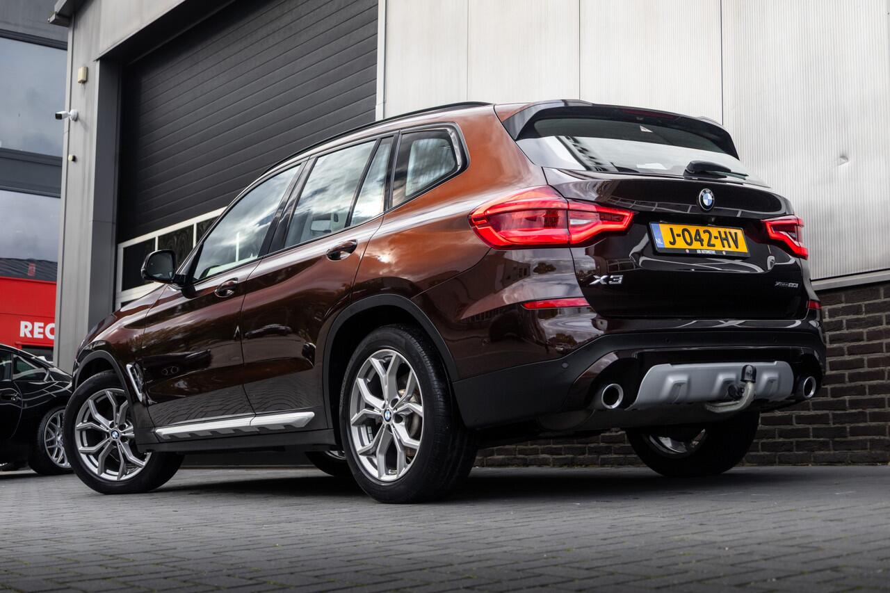 BMW X3 xDrive20i 184 pk High Executive / Facelift/ Head-Up/ Leder/ Sport-Stoelen/ Stoel.Verw/ Camera/ Led-Koplamp/ 18'' LMV