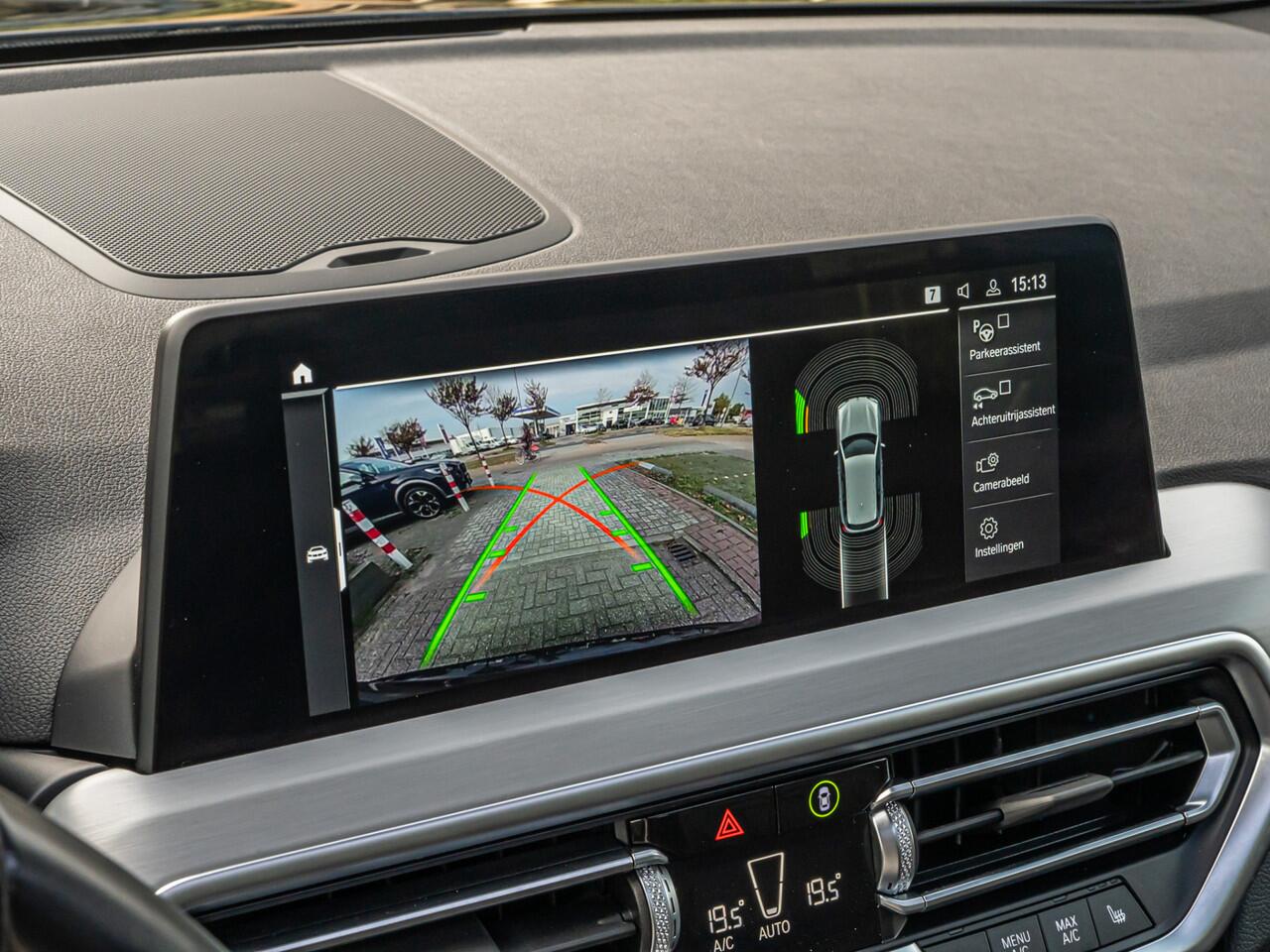 BMW X3 xDrive30e High Exe M-Sport PANO CAMERA SHADOW LINE 19 INCH STOELVERW LEDER