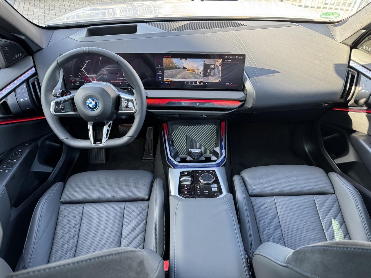 BMW X3 30e xDrive M-SPORT PRO Pano-Dak | Trekhaak | Harman Kardon | Keyless | Memory