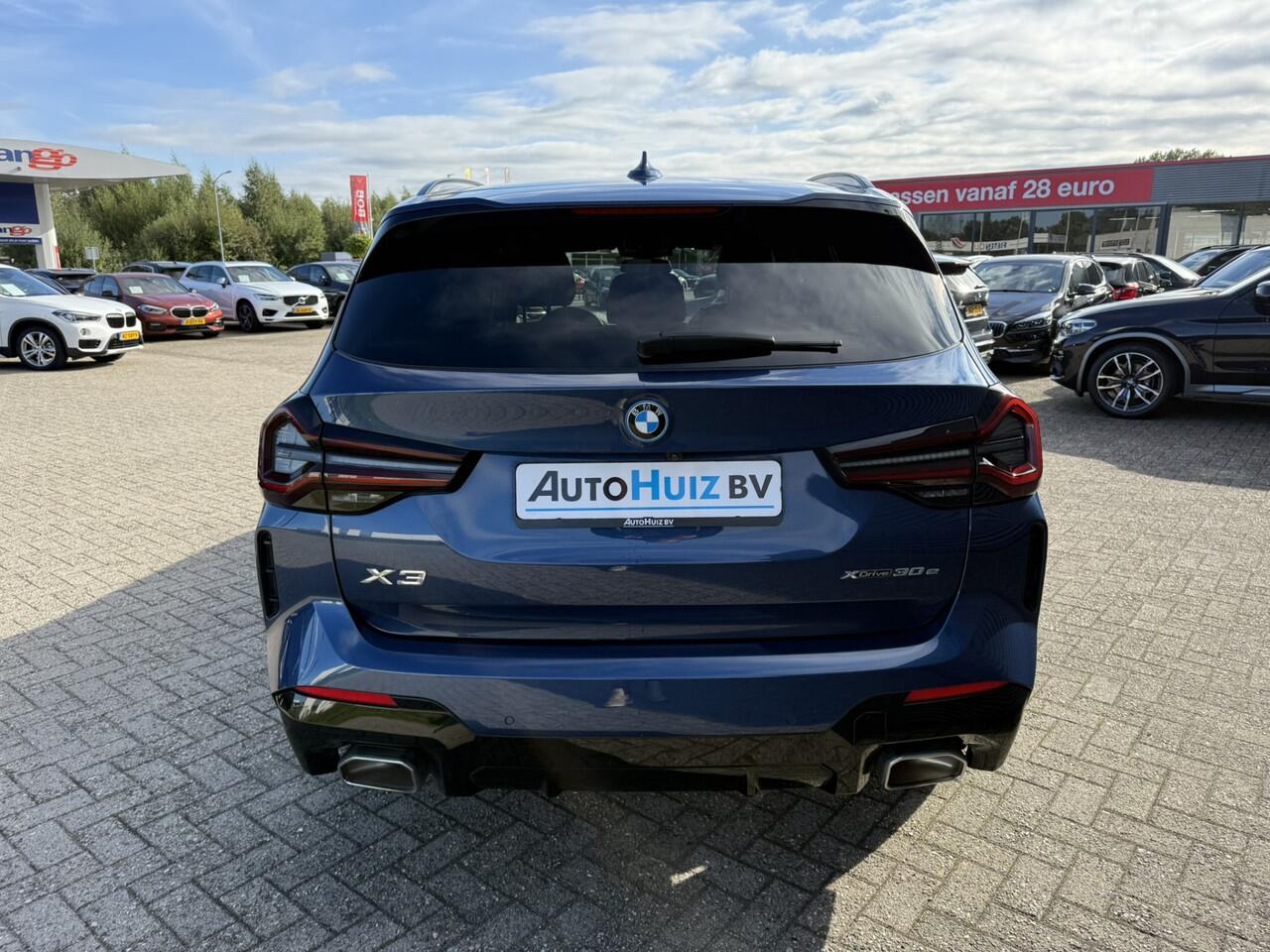 BMW X3 xDrive30e High Executive M Sport Leder Elek Stoelverstelling 360 Gr. Camera Stoelventilatie Carplay