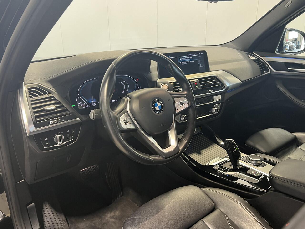 BMW X3 xDrive30e High Executive | Navigatie | LM Velgen 19" | Lederen Bekleding | Cruise Control | Luxury Line | Airco |