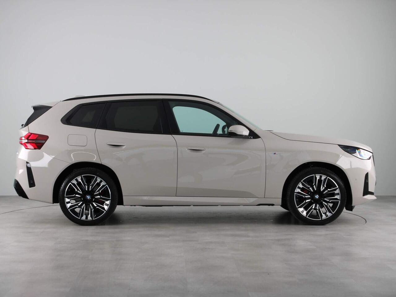 BMW X3 30e xDrive | M Sport Pro | Trekhaak | Driving Assistant Profesional |