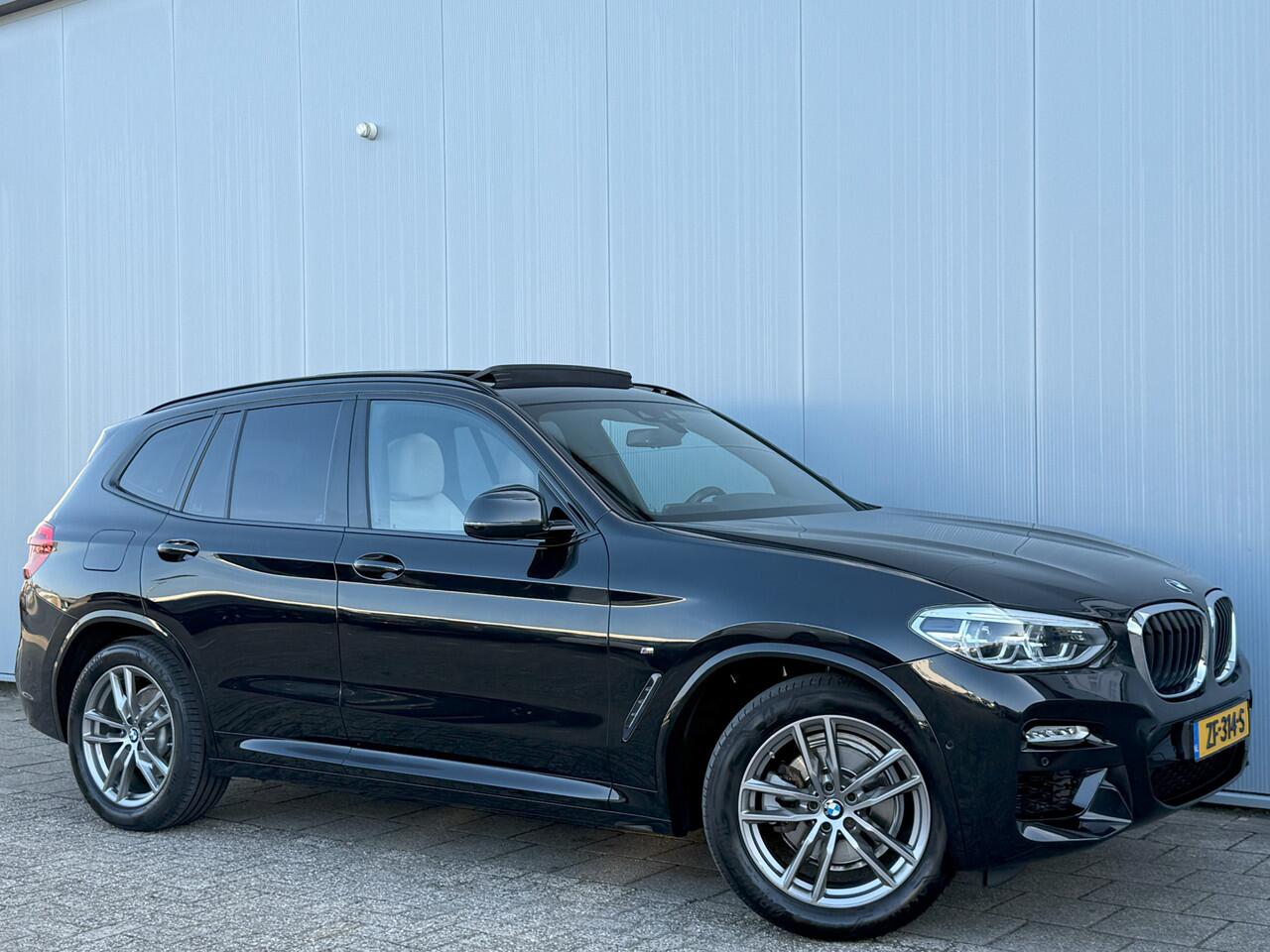BMW X3 xDrive20i High Executive Edition Automaat M-Pakket.