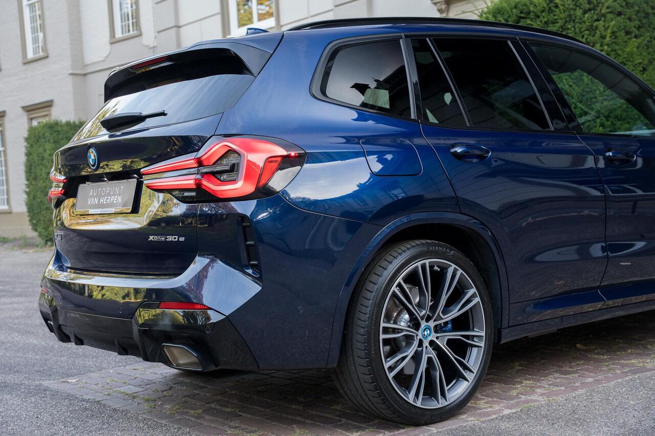 BMW X3 xDrive30e M-Sport TREKHAAK | PANO | MEMORY | LASER | INDIVIDUAL TANSANIT BLAU