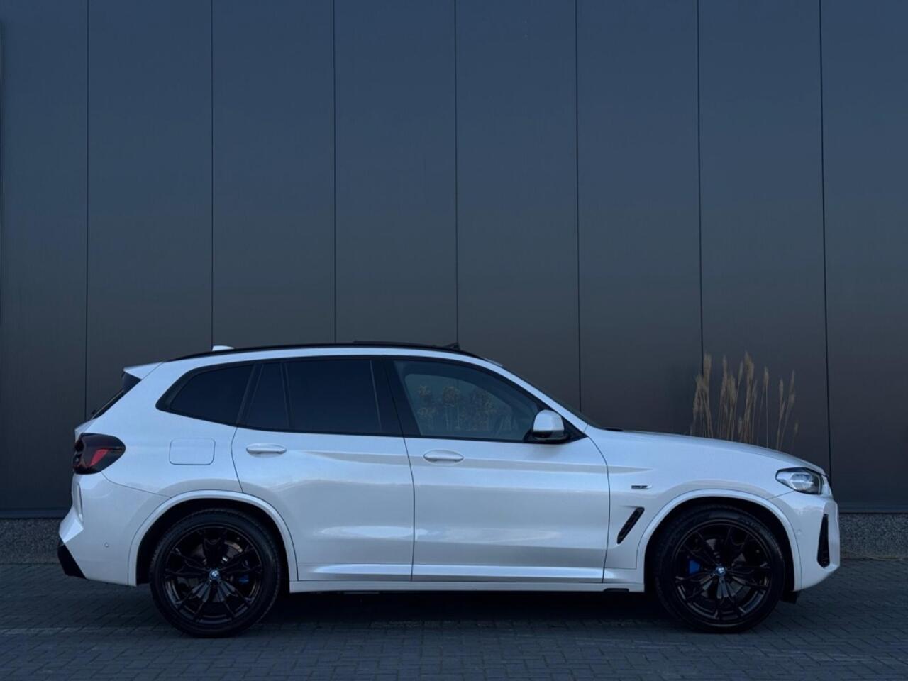 BMW X3 xDrive30e M PACK M2023 PANO CLIMATE NAVI CAMERA SPORTVELGEN