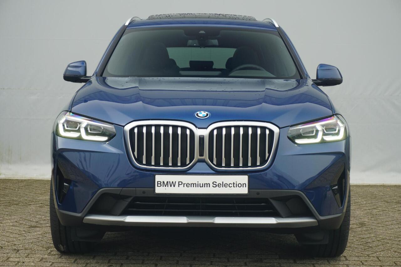 BMW X3 xDrive30e 20'' / Panoramadak / Elektrisch verstelbare stoelen / Trekhaak / HiFi System / Ekris Selection