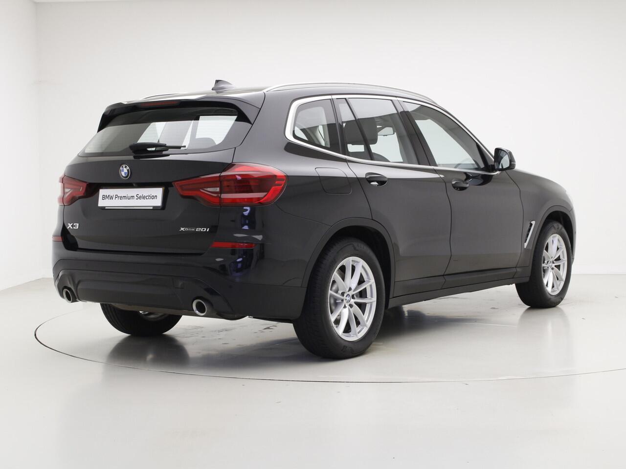 BMW X3 xDrive20i High Executive | Achteruitrijcamera | Stoelverwarming | Leder