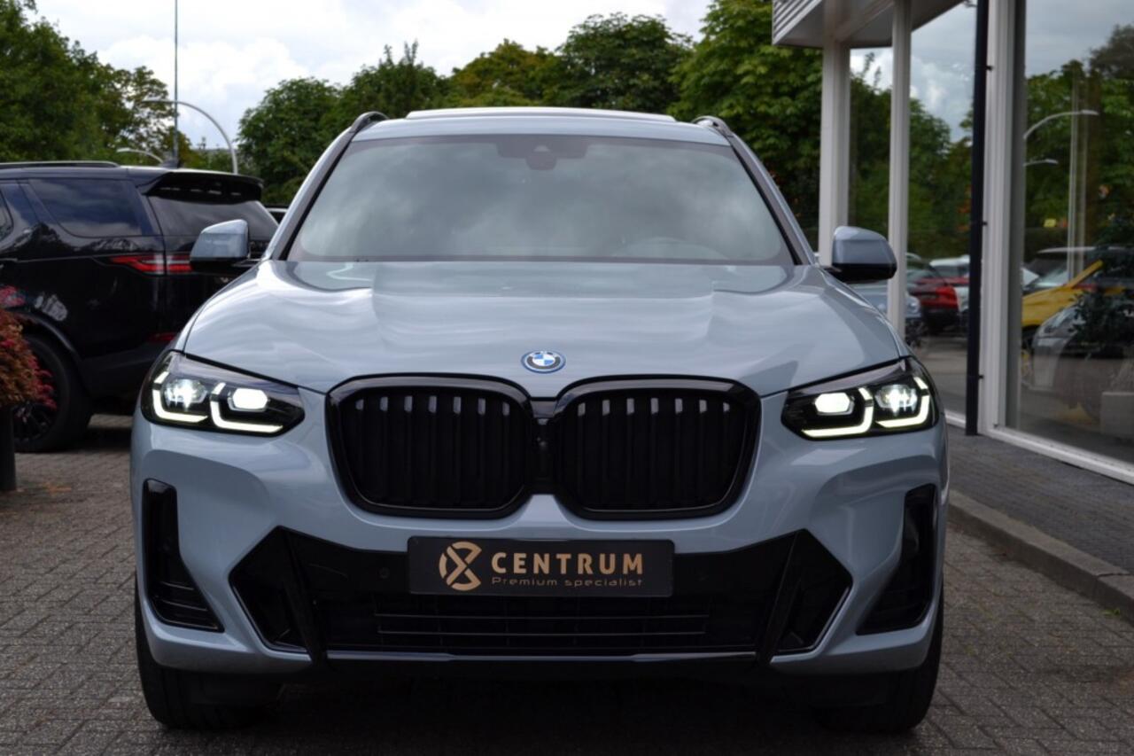 BMW X3 xDrive 30e M-Sport / Pano / HuD / Trekhaak