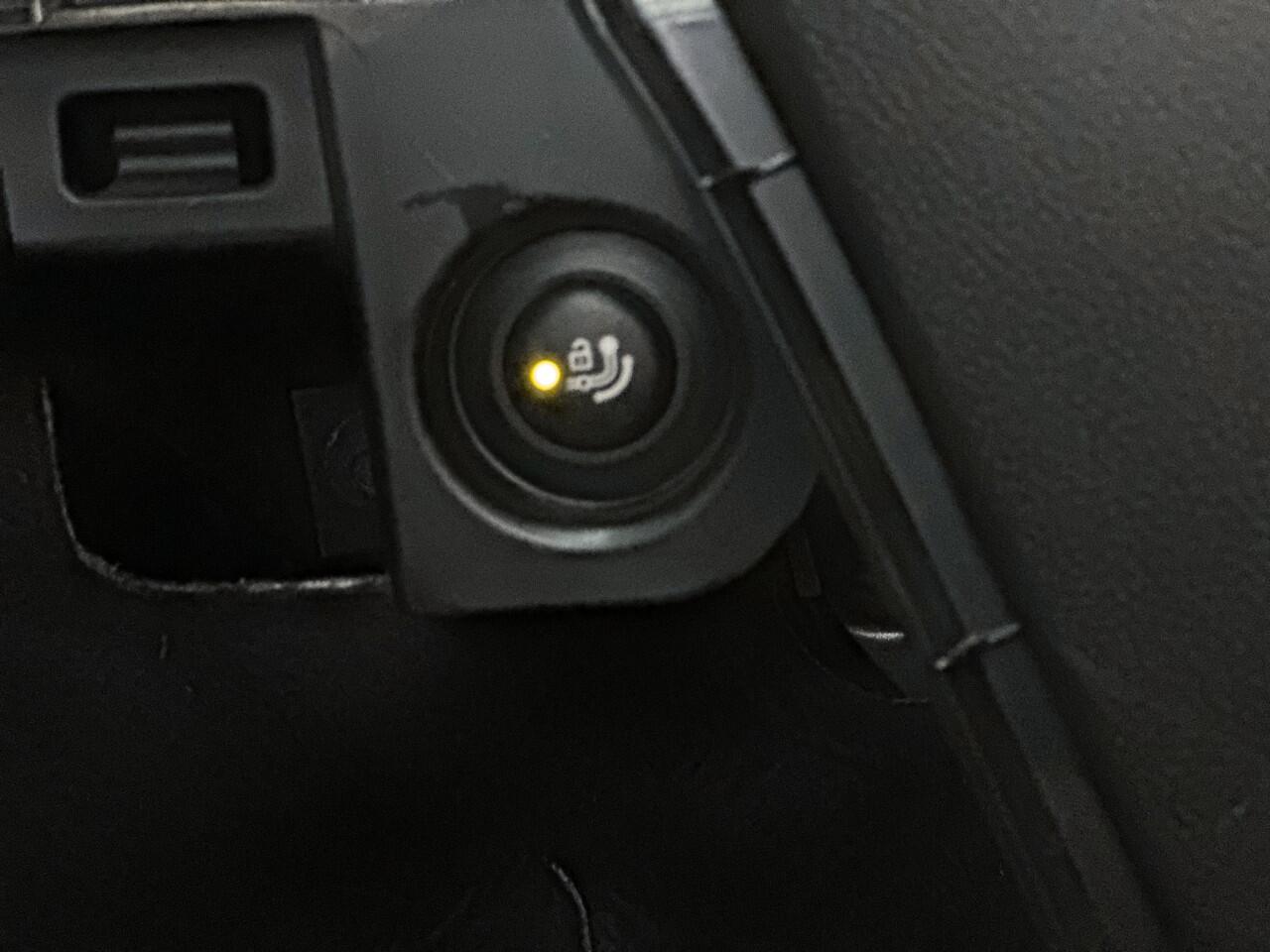 BMW X3 xDrive30e High Ex. Trekhaak|LASER|HUD|M-Sport|Panorama|Camera