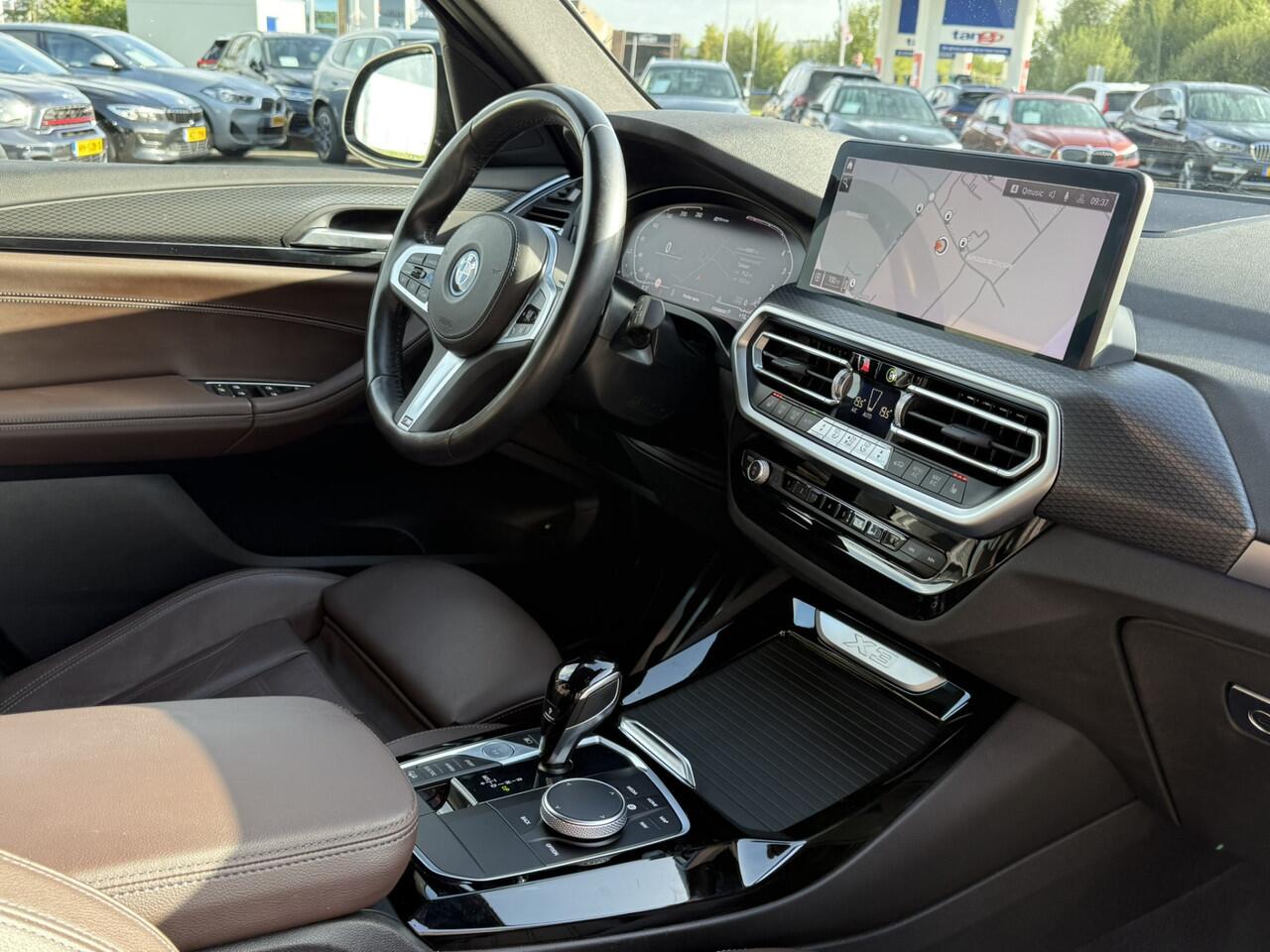 BMW X3 xDrive30e High Executive M Sport Laser Licht Head-Up Display DAB 360 Graden Camera Live cockpit pro Keyless Entry Carplay 96% SOH