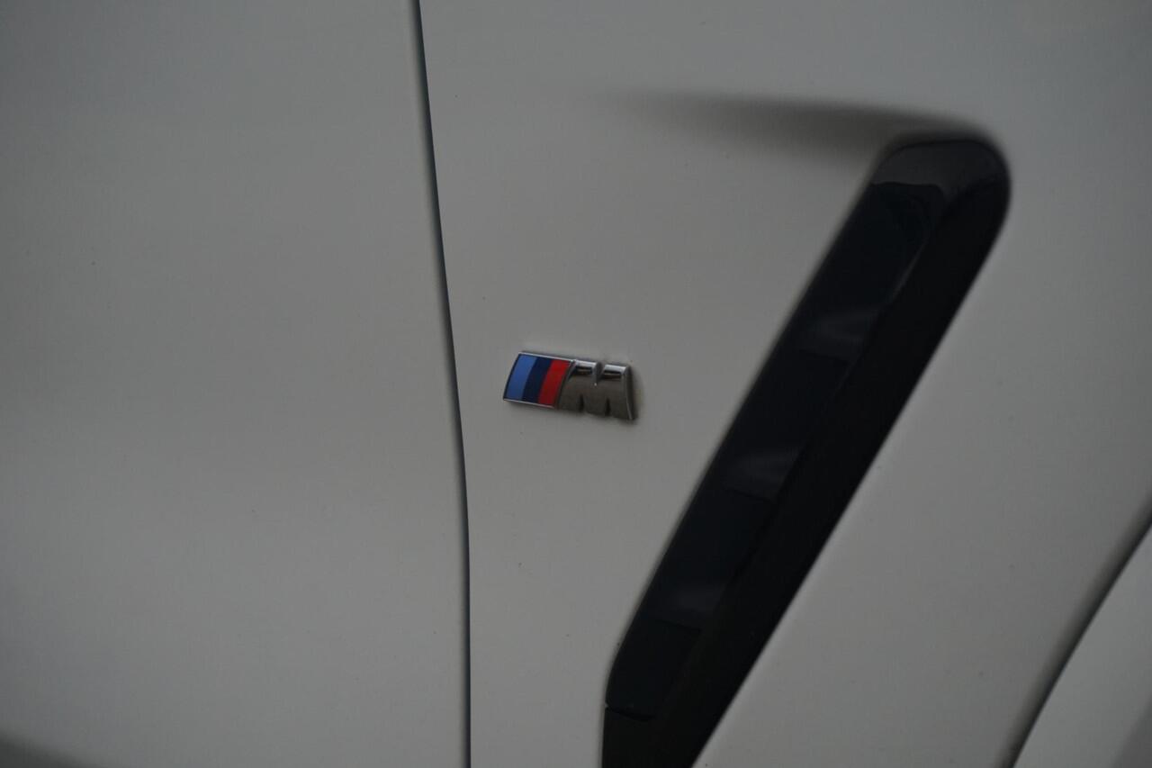 BMW X3 xDrive30e M Sportpakket 20'' / Panoramadak / Head-Up Display / HiFi System