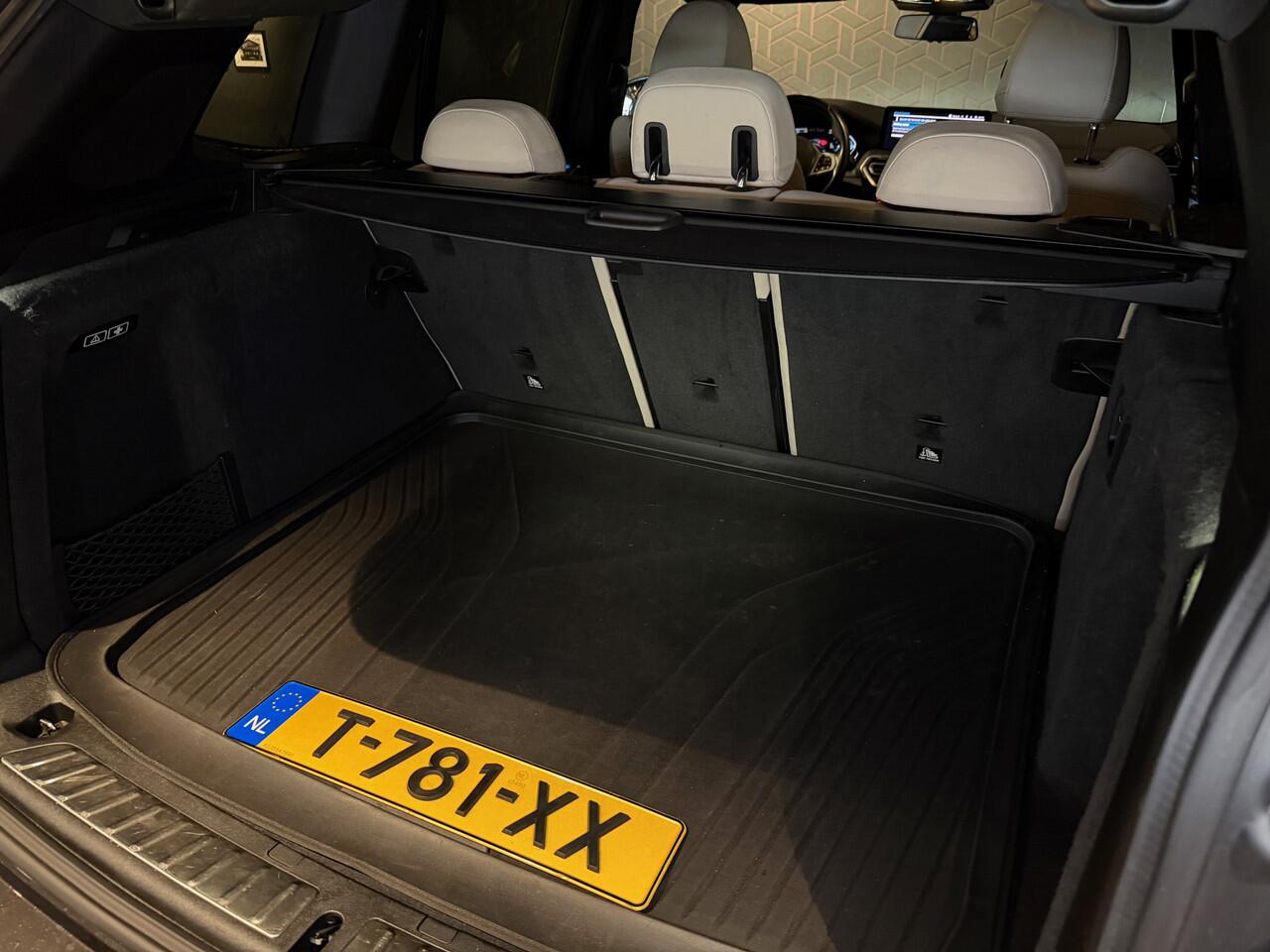 BMW X3 iX3 High Exe 80 kWh | M-sport | Pano | Trekhaak