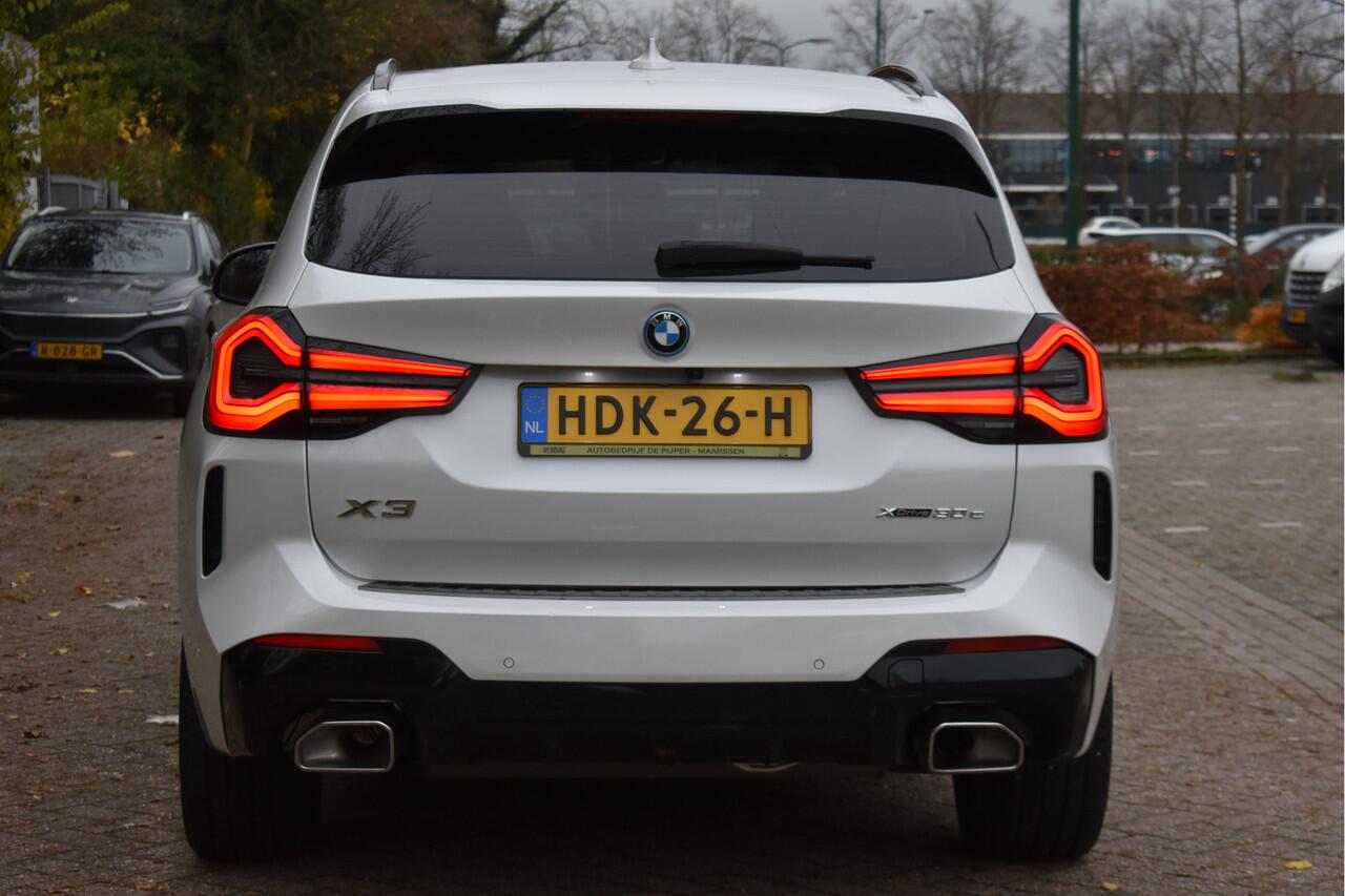 BMW X3 xDrive30e High Executive M-Sport 299 pk Driving Assistant | Camera | Elekt.trekhaak | Carplay | Leder | Adapt.CC | Full LED | Historie