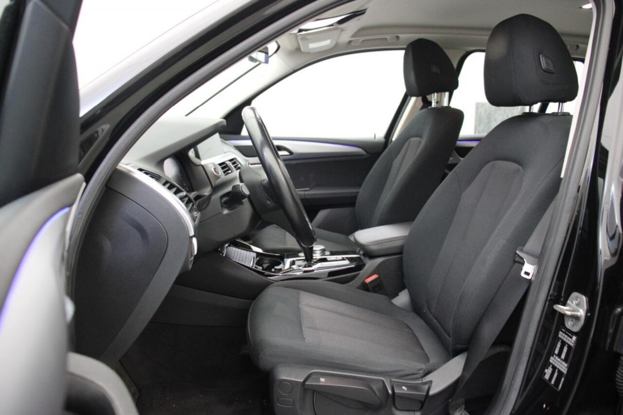 BMW X3 2.0D sDrive Business Edition Automaat - Carplay, Cruise, Digitaal Cockpit
