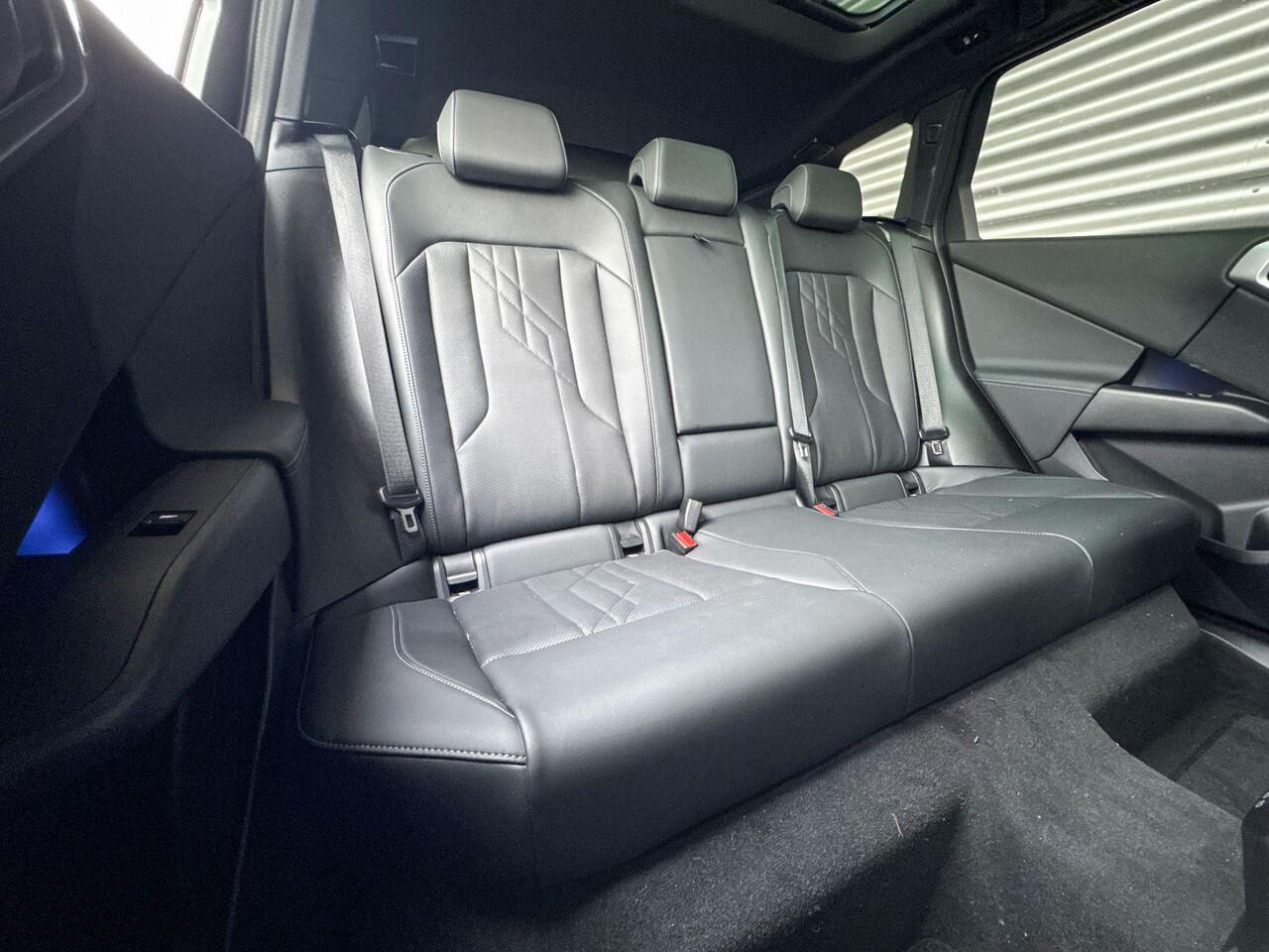 BMW X3 20 xDrive M Sportpakket / Professional Pack / Premium Pack / Trekhaak / Panoramadak / Driving Assistant Professional / Harman Kardon