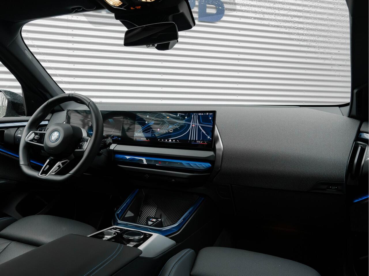 BMW X3 30e xDrive M-Sport - Trekhaak - ACC - 360° Camera - Harman Kardon