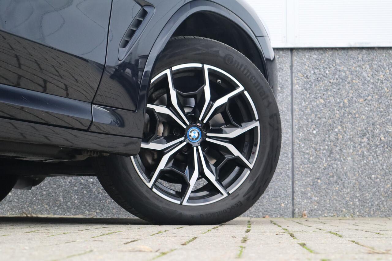 BMW X3 xDrive30e High Executive Pano / 360 cam / Elec stoelen / Trekhaak /