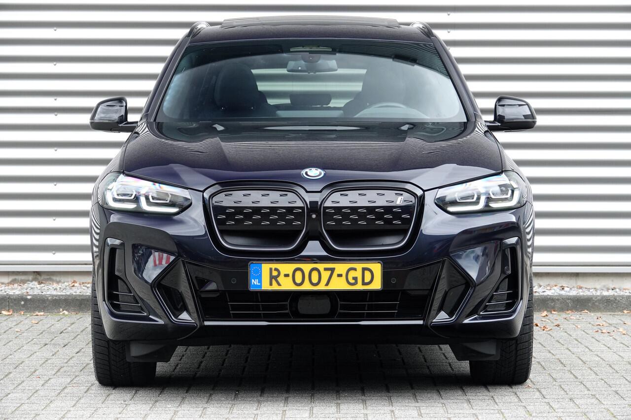 BMW X3 iX3 High Executive 80 kWh M-Sport OVERNAME LEASECONTRACT 1099 ex btw per maand