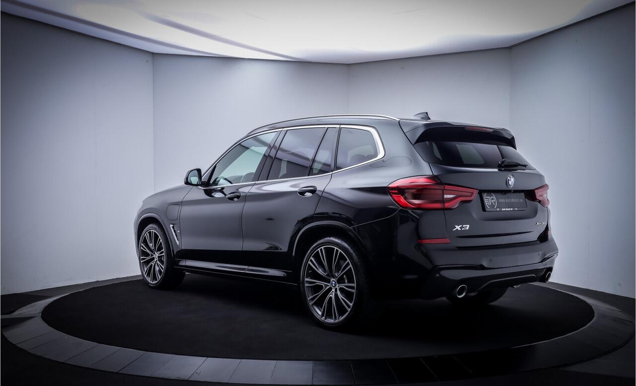 BMW X3 30e M-SPORT High Executive PANO | LEDER | HEAD UP | 21"LMV | CARPLAY | ELEK. TREKH. | SPORTST. | STOELVERW.