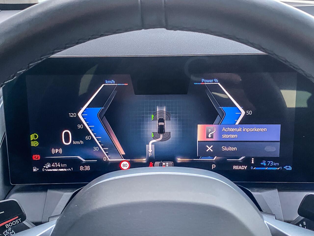 BMW X3 30e xDrive 299PK M-Sport | PANO | KEYLESS | SFEERVERLICHTING | RIJASSISTENT PLUS | HARMAN KARDON |