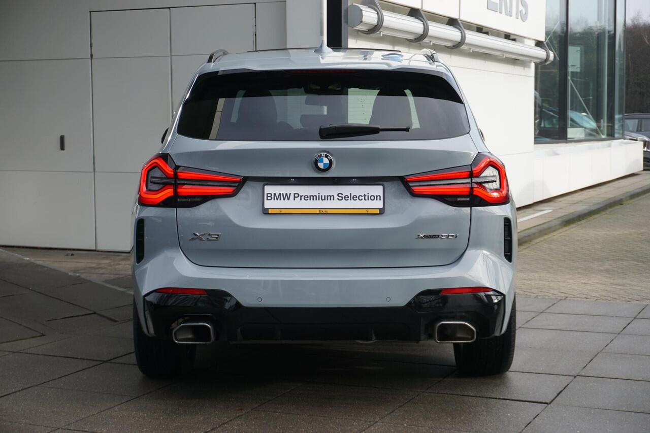 BMW X3 xDrive30i M Sportpakket | Innovation Pack | Glazen panoramadak | HIFI System Harman Kardon