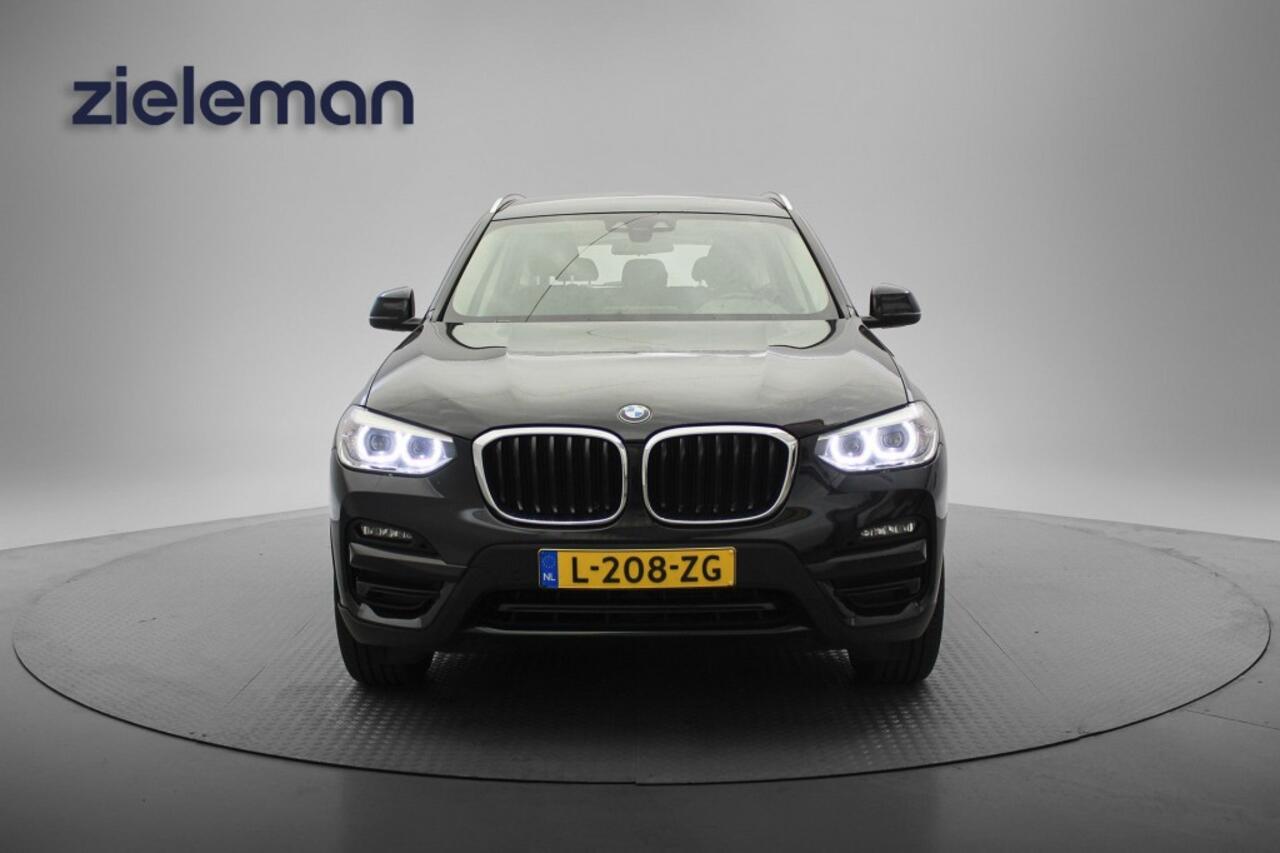 BMW X3 2.0D sDrive Business Edition Automaat - Carplay, Cruise, Digitaal Cockpit