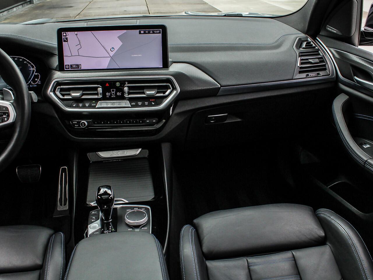 BMW X3 xDrive30e 292PK High Executive M-Sport | M-SPORT KUIPSTOELEN | HEAD-UP | PANO | HARMAN KARDON | SHADOWLINE |