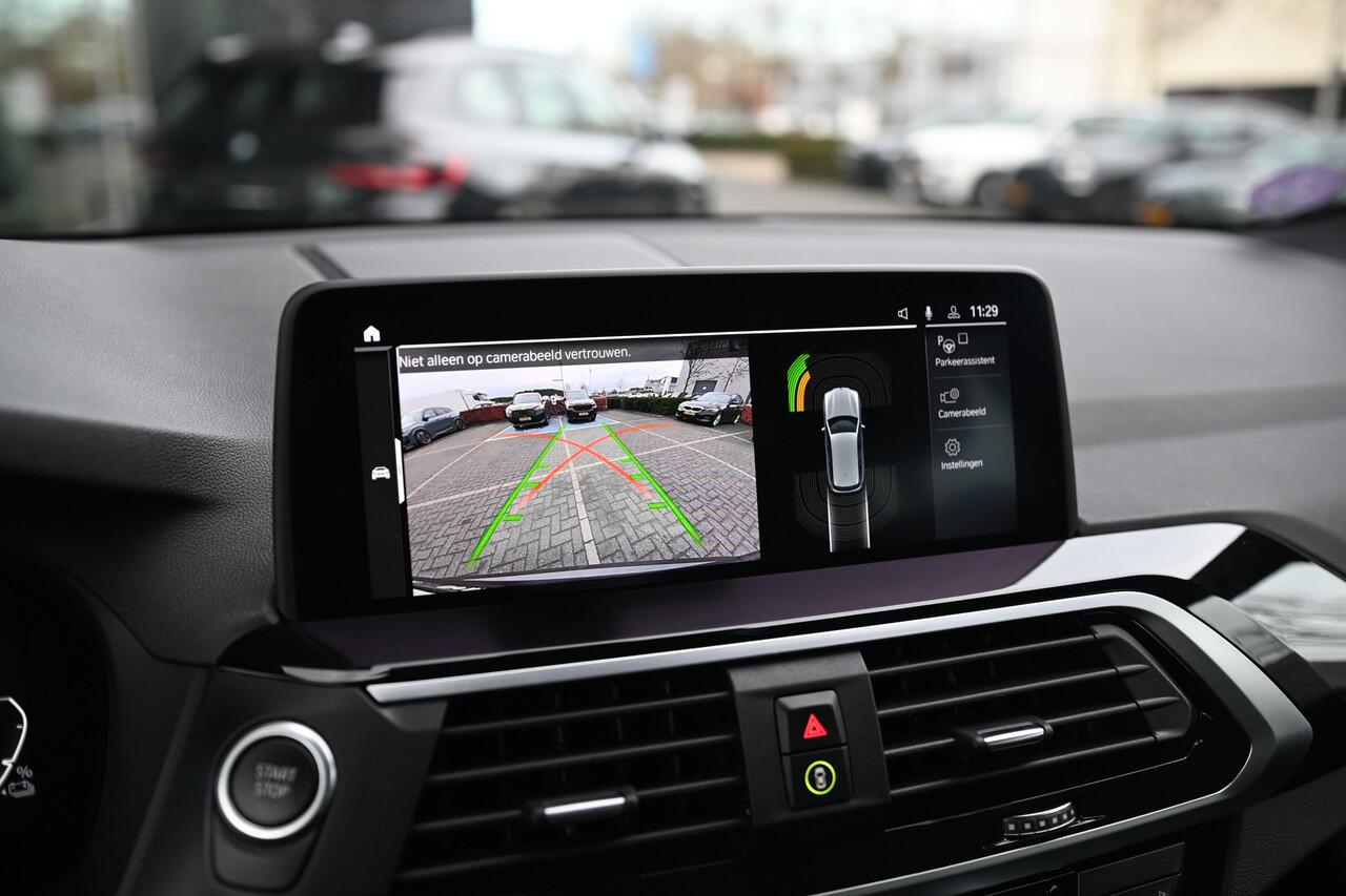 BMW X3 xDrive30e High Executive xLine Automaat / Trekhaak / Sportstoelen / Adaptieve LED / Achteruitrijcamera / Live Cockpit Professional / Stoelverwarming