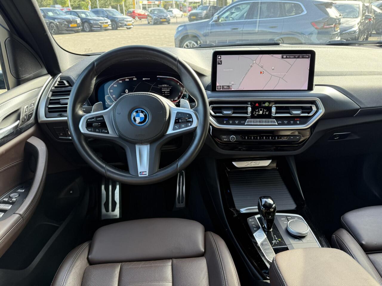 BMW X3 xDrive30e High Executive M Sport Leder Elek Stoelverstelling 360 Gr. Camera Stoelventilatie Carplay