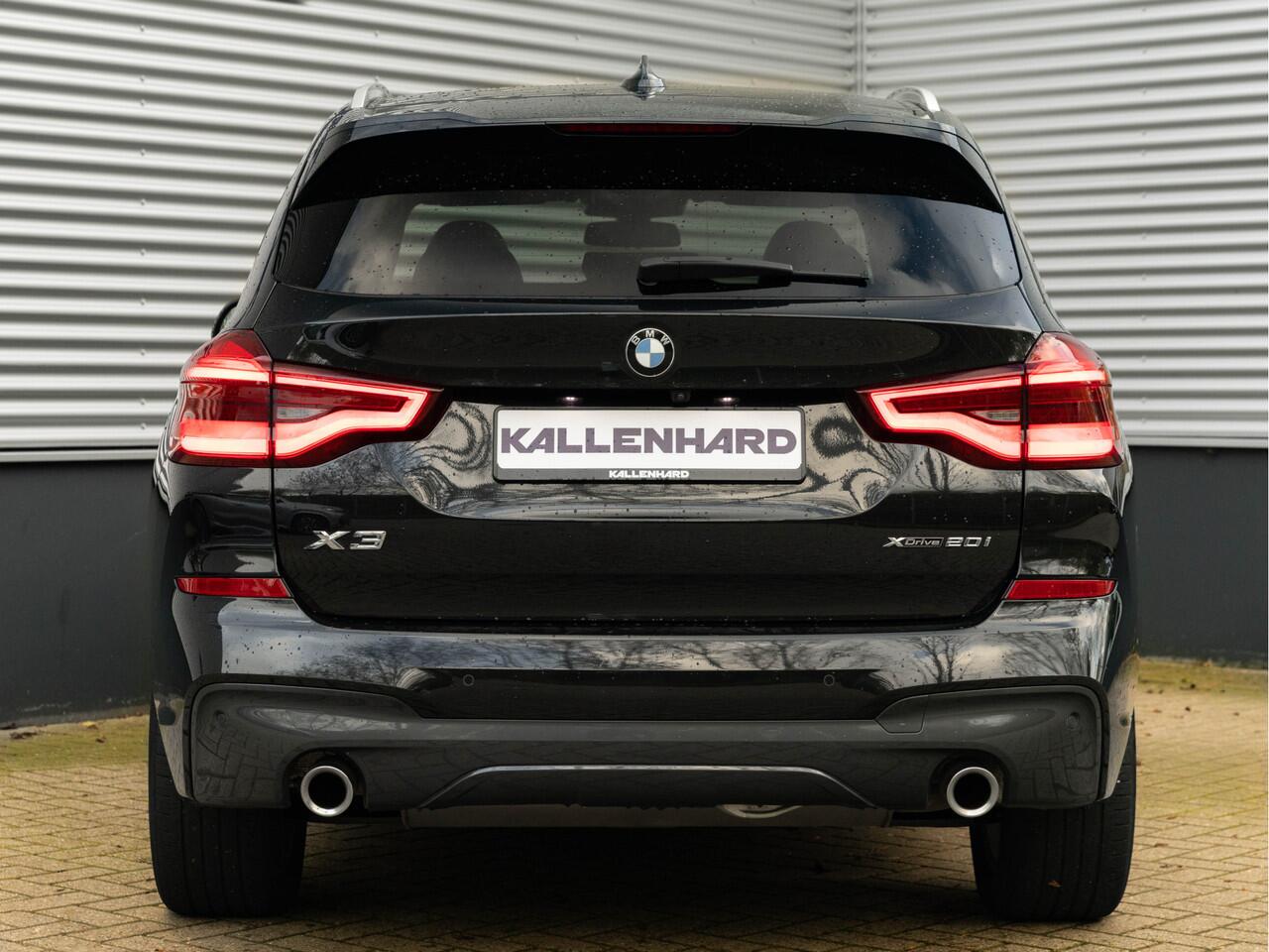 BMW X3 xDrive20i M-Sport - Pano - Trekhaak - Hifi - Adaptief LED