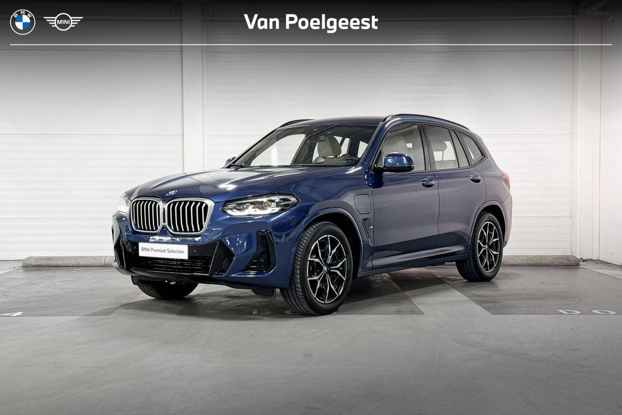 BMW X3 xDrive30e | Selections