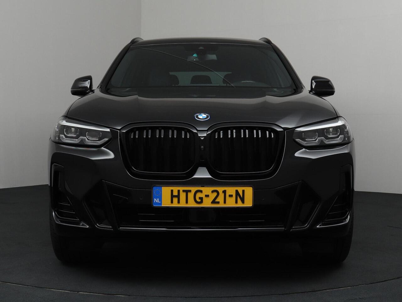 BMW X3 xDrive30e High Executive | M-Pakket | Adaptief Cruise Control! | 360° Camera!