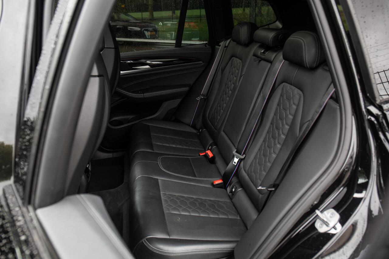 BMW X3 M Competition 510pk , Panoramadak, Trekhaak, Sfeerverlichting, Achteruitrijcamera,