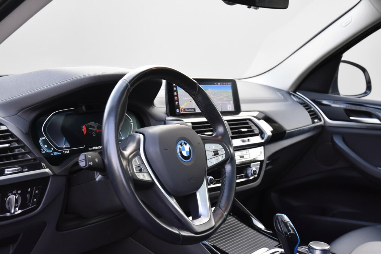 BMW X3 iX3 Executive 80 kWh | SOH 98,68% | PANORAMA DAK | TREKHAAK